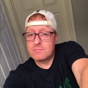 Meet your Posher, Paxton